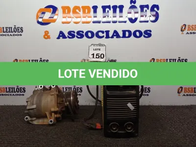 LOTE 150 - 01 INVERSOR PARA SOLDA MARCA TORK E 01 COMPRESSOR.  (NO ESTADO) ATENÇÃO! FAZER A VISITAÇÃO ANTES DE ARREMATAR, NÃO SABEMOS SE FUNCIONA. LEILÃO NÃO TEM GARANTIA E NEM DEVOLUÇÃO, SUJEITO A POSSÍVEIS AVARIAS VISÍVEIS/OCULTAS E/OU AUSÊNCIA DE COMPONENTES.