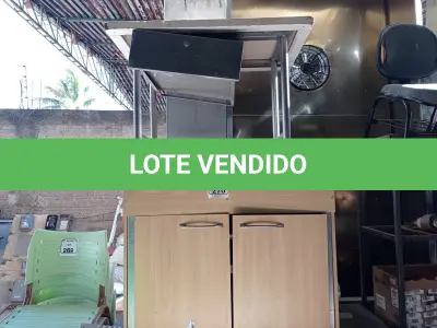 LOTE 270 - 02 ARMÁRIOS COM TAMPA E 01 MESA. (NO ESTADO) ATENÇÃO! FAZER A VISITAÇÃO ANTES DE ARREMATAR, NÃO SABEMOS SE FUNCIONA. LEILÃO NÃO TEM GARANTIA E NEM DEVOLUÇÃO, SUJEITO A POSSÍVEIS AVARIAS VISÍVEIS/OCULTAS E/OU AUSÊNCIA DE COMPONENTES.