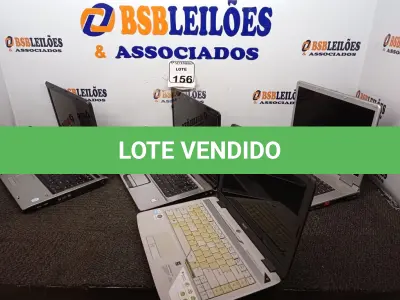 LOTE 156 - 04 NOTEBOOKS MARCAS E MODELOS DIVERSOS. (NO ESTADO) ATENÇÃO! FAZER A VISITAÇÃO ANTES DE ARREMATAR, NÃO SABEMOS SE FUNCIONA. LEILÃO NÃO TEM GARANTIA E NEM DEVOLUÇÃO, SUJEITO A POSSÍVEIS AVARIAS VISÍVEIS/OCULTAS E/OU AUSÊNCIA DE COMPONENTES.