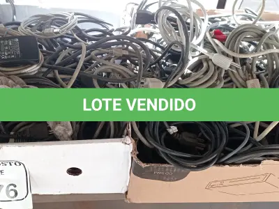 LOTE 276 - 01 LOTE COM VÁRIOS CABOS DE FORÇA PARA PC. (NO ESTADO) ATENÇÃO! FAZER A VISITAÇÃO ANTES DE ARREMATAR, NÃO SABEMOS SE FUNCIONA. LEILÃO NÃO TEM GARANTIA E NEM DEVOLUÇÃO, SUJEITO A POSSÍVEIS AVARIAS VISÍVEIS/OCULTAS E/OU AUSÊNCIA DE COMPONENTES.