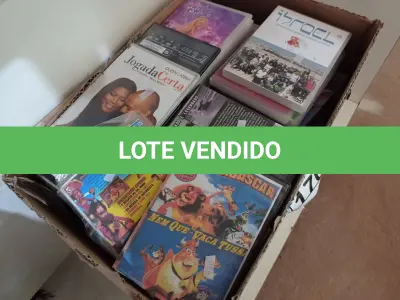 LOTE 170 - 01 LOTE COM DIVERSOS DVDS. (NO ESTADO) ATENÇÃO! FAZER A VISITAÇÃO ANTES DE ARREMATAR, NÃO SABEMOS SE FUNCIONA. LEILÃO NÃO TEM GARANTIA E NEM DEVOLUÇÃO, SUJEITO A POSSÍVEIS AVARIAS VISÍVEIS/OCULTAS E/OU AUSÊNCIA DE COMPONENTES.