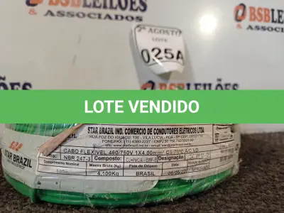 LOTE 025 - 01 ROLO DE FIO FLEXÍVEL 1X4,00MM NA COR VERDE. (NO ESTADO) ATENÇÃO! FAZER A VISITAÇÃO ANTES DE ARREMATAR, NÃO SABEMOS SE FUNCIONA. LEILÃO NÃO TEM GARANTIA E NEM DEVOLUÇÃO, SUJEITO A POSSÍVEIS AVARIAS VISÍVEIS/OCULTAS E/OU AUSÊNCIA DE COMPONENTES.