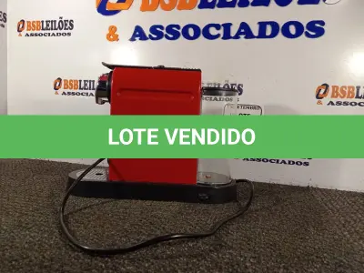 LOTE 022 - 01 CAFETEIRA MARCA KRUPS DE CAPSULA 220V. (NO ESTADO) ATENÇÃO! FAZER A VISITAÇÃO ANTES DE ARREMATAR, NÃO SABEMOS SE FUNCIONA. LEILÃO NÃO TEM GARANTIA E NEM DEVOLUÇÃO, SUJEITO A POSSÍVEIS AVARIAS VISÍVEIS/OCULTAS E/OU AUSÊNCIA DE COMPONENTES.