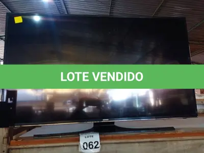 LOTE 062 - 01 TV SAMSUMG 48 POLEGADAS 220V. (NO ESTADO) ATENÇÃO! FAZER A VISITAÇÃO ANTES DE ARREMATAR, NÃO SABEMOS SE FUNCIONA. LEILÃO NÃO TEM GARANTIA E NEM DEVOLUÇÃO, SUJEITO A POSSÍVEIS AVARIAS VISÍVEIS/OCULTAS E/OU AUSÊNCIA DE COMPONENTES.