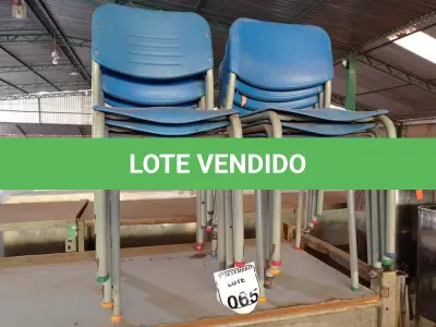 LOTE 065 - 10 CADEIRAS INFANTIS COM AVARIAS. (NO ESTADO) ATENÇÃO! FAZER A VISITAÇÃO ANTES DE ARREMATAR, NÃO SABEMOS SE FUNCIONA. LEILÃO NÃO TEM GARANTIA E NEM DEVOLUÇÃO, SUJEITO A POSSÍVEIS AVARIAS VISÍVEIS/OCULTAS E/OU AUSÊNCIA DE COMPONENTES.