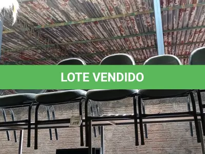 LOTE 310 - 07 CADEIRAS DE ESCRITÓRIO PÉ FIXO. (NO ESTADO) ATENÇÃO! FAZER A VISITAÇÃO ANTES DE ARREMATAR, NÃO SABEMOS SE FUNCIONA. LEILÃO NÃO TEM GARANTIA E NEM DEVOLUÇÃO, SUJEITO A POSSÍVEIS AVARIAS VISÍVEIS/OCULTAS E/OU AUSÊNCIA DE COMPONENTES.