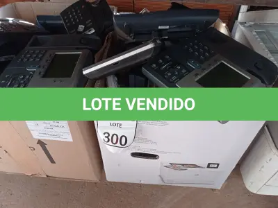 LOTE 300 - 01 LOTE COM VÁRIOS APARELHOS TELEFÔNICOS. (NO ESTADO) ATENÇÃO! FAZER A VISITAÇÃO ANTES DE ARREMATAR, NÃO SABEMOS SE FUNCIONA. LEILÃO NÃO TEM GARANTIA E NEM DEVOLUÇÃO, SUJEITO A POSSÍVEIS AVARIAS VISÍVEIS/OCULTAS E/OU AUSÊNCIA DE COMPONENTES.