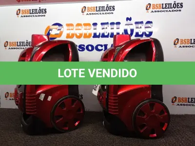 LOTE 058 - 02 ASPIRADORES DE PÓ MARCA BLACKDECKER 220V COM AVARIAS. (NO ESTADO) ATENÇÃO! FAZER A VISITAÇÃO ANTES DE ARREMATAR, NÃO SABEMOS SE FUNCIONA. LEILÃO NÃO TEM GARANTIA E NEM DEVOLUÇÃO, SUJEITO A POSSÍVEIS AVARIAS VISÍVEIS/OCULTAS E/OU AUSÊNCIA DE COMPONENTES.