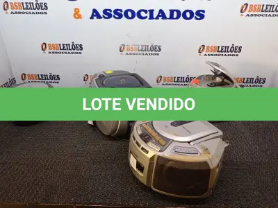 LOTE 113 - 04 RÁDIOS MICROSYSTEM MARCAS E MODELOS DIVERSOS. (NO ESTADO) ATENÇÃO! FAZER A VISITAÇÃO ANTES DE ARREMATAR, NÃO SABEMOS SE FUNCIONA. LEILÃO NÃO TEM GARANTIA E NEM DEVOLUÇÃO, SUJEITO A POSSÍVEIS AVARIAS VISÍVEIS/OCULTAS E/OU AUSÊNCIA DE COMPONENTES.