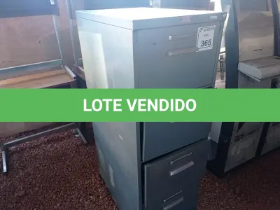 LOTE 365 - 01 ARQUIVO EM AÇO COM 4 GAVETAS. (NO ESTADO) ATENÇÃO! FAZER A VISITAÇÃO ANTES DE ARREMATAR, NÃO SABEMOS SE FUNCIONA. LEILÃO NÃO TEM GARANTIA E NEM DEVOLUÇÃO, SUJEITO A POSSÍVEIS AVARIAS VISÍVEIS/OCULTAS E/OU AUSÊNCIA DE COMPONENTES.