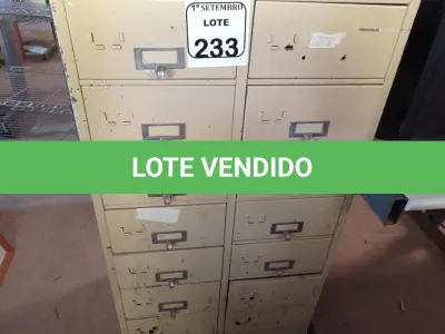 LOTE 233 - 01 FICHÁRIO COM 20 GAVETAS EM AÇO. (NO ESTADO) ATENÇÃO! FAZER A VISITAÇÃO ANTES DE ARREMATAR, NÃO SABEMOS SE FUNCIONA. LEILÃO NÃO TEM GARANTIA E NEM DEVOLUÇÃO, SUJEITO A POSSÍVEIS AVARIAS VISÍVEIS/OCULTAS E/OU AUSÊNCIA DE COMPONENTES.