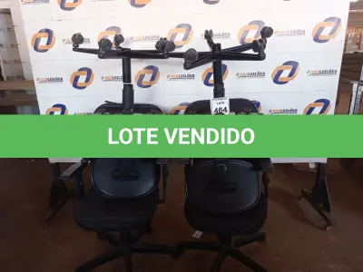 LOTE 464 - 04 CADEIRAS PARA ESCRITÓRIO BASE GIRATÓRIA. (NO ESTADO) ATENÇÃO! FAZER A VISITAÇÃO ANTES DE ARREMATAR, NÃO SABEMOS SE FUNCIONA. LEILÃO NÃO TEM GARANTIA E NEM DEVOLUÇÃO, SUJEITO A POSSÍVEIS AVARIAS VISÍVEIS/OCULTAS E/OU AUSÊNCIA DE COMPONENTES.
