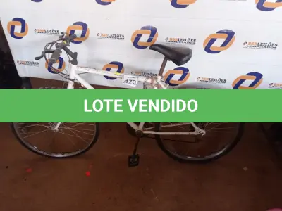 LOTE 473 - 01 BICICLETA. (NO ESTADO) ATENÇÃO! FAZER A VISITAÇÃO ANTES DE ARREMATAR, NÃO SABEMOS SE FUNCIONA. LEILÃO NÃO TEM GARANTIA E NEM DEVOLUÇÃO, SUJEITO A POSSÍVEIS AVARIAS VISÍVEIS/OCULTAS E/OU AUSÊNCIA DE COMPONENTES.