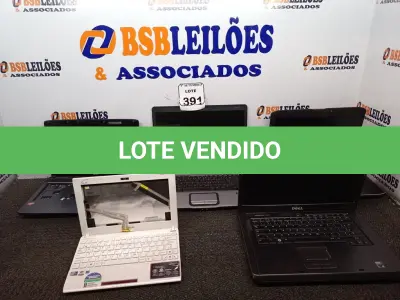 LOTE 391 - 05 NOTEBOOKS MARCAS E MODELOS DIVERSOS PARA A RETIRADA DE PEÇAS. (NO ESTADO) ATENÇÃO! FAZER A VISITAÇÃO ANTES DE ARREMATAR, NÃO SABEMOS SE FUNCIONA. LEILÃO NÃO TEM GARANTIA E NEM DEVOLUÇÃO, SUJEITO A POSSÍVEIS AVARIAS VISÍVEIS/OCULTAS E/OU AUSÊNCIA DE COMPONENTES.