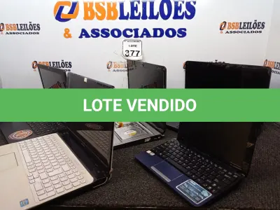 LOTE 377 - 05 NOTEBOOKS MARCAS E MODELOS DIVERSOS PARA A RETIRADA DE PEÇAS. (NO ESTADO) ATENÇÃO! FAZER A VISITAÇÃO ANTES DE ARREMATAR, NÃO SABEMOS SE FUNCIONA. LEILÃO NÃO TEM GARANTIA E NEM DEVOLUÇÃO, SUJEITO A POSSÍVEIS AVARIAS VISÍVEIS/OCULTAS E/OU AUSÊNCIA DE COMPONENTES.