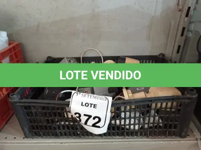 LOTE 372 - DIVERSAS CÂMERAS. (NO ESTADO) ATENÇÃO! FAZER A VISITAÇÃO ANTES DE ARREMATAR, NÃO SABEMOS SE FUNCIONA. LEILÃO NÃO TEM GARANTIA E NEM DEVOLUÇÃO, SUJEITO A POSSÍVEIS AVARIAS VISÍVEIS/OCULTAS E/OU AUSÊNCIA DE COMPONENTES.