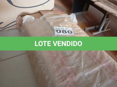 LOTE 080 - 01 - CÔMODA 4 GAVETAS ARIEL CAROLINA BABY (NO ESTADO, NÃO SABEMOS SE FUNCIONA. LEILÃO NÃO TEM GARANTIA E NEM DEVOLUÇÃO, SUJEITO A POSSÍVEIS AVARIAS VISÍVEIS/OCULTAS E/OU AUSÊNCIA DE COMPONENTES)