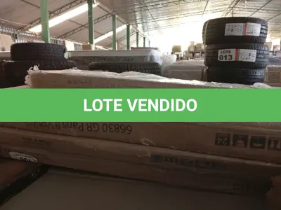 LOTE 092 - 01 - GUARDA-ROUPA CASAL COM ESPELHO 6 PORTAS - 6 GAVETAS DEMÓBILE PARIS II (NO ESTADO, NÃO SABEMOS SE FUNCIONA. LEILÃO NÃO TEM GARANTIA E NEM DEVOLUÇÃO, SUJEITO A POSSÍVEIS AVARIAS VISÍVEIS/OCULTAS E/OU AUSÊNCIA DE COMPONENTES)