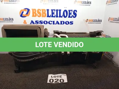 LOTE 020 - 01 - CAIXA EVAPORADORA AR-CONDICIONADO LAND ROVER DENSO (NO ESTADO, NÃO SABEMOS SE FUNCIONA. LEILÃO NÃO TEM GARANTIA E NEM DEVOLUÇÃO, SUJEITO A POSSÍVEIS AVARIAS VISÍVEIS/OCULTAS E/OU AUSÊNCIA DE COMPONENTES)