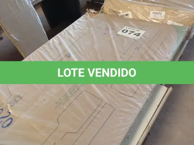 LOTE 074 - 01 -BERÇO AMERICANO BRANCO MEL (NO ESTADO, NÃO SABEMOS SE FUNCIONA. LEILÃO NÃO TEM GARANTIA E NEM DEVOLUÇÃO, SUJEITO A POSSÍVEIS AVARIAS VISÍVEIS/OCULTAS E/OU AUSÊNCIA DE COMPONENTES)