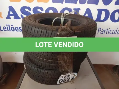 LOTE 062 - 03 - PNEU 205/65R15 94T SL DIRECTION SUV GOODYEAR (NO ESTADO, NÃO SABEMOS SE FUNCIONA. LEILÃO NÃO TEM GARANTIA E NEM DEVOLUÇÃO, SUJEITO A POSSÍVEIS AVARIAS VISÍVEIS/OCULTAS E/OU AUSÊNCIA DE COMPONENTES)