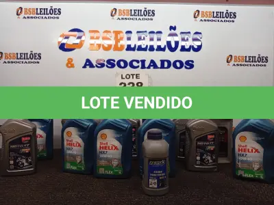 LOTE 228 - 15 – ÓLEOS AUTOMOTIVOS DIVERSOS (NO ESTADO, NÃO SABEMOS SE FUNCIONA. LEILÃO NÃO TEM GARANTIA E NEM DEVOLUÇÃO, SUJEITO A POSSÍVEIS AVARIAS VISÍVEIS/OCULTAS E/OU AUSÊNCIA DE COMPONENTES)