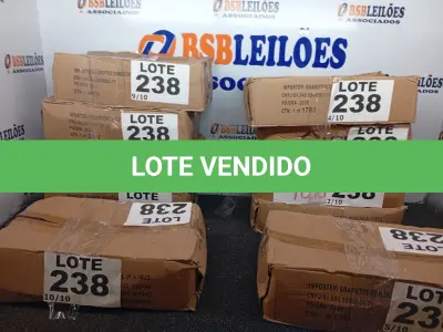 LOTE 238 - 400 - LÂMPADAS FAROL H4 12VOLTS (NO ESTADO, NÃO SABEMOS SE FUNCIONA. LEILÃO NÃO TEM GARANTIA E NEM DEVOLUÇÃO, SUJEITO A POSSÍVEIS AVARIAS VISÍVEIS/OCULTAS E/OU AUSÊNCIA DE COMPONENTES)