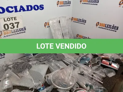 LOTE 037 - 01 – ACESSÓRIOS PARA BANHEIRO DIVERSOS (NO ESTADO, NÃO SABEMOS SE FUNCIONA. LEILÃO NÃO TEM GARANTIA E NEM DEVOLUÇÃO, SUJEITO A POSSÍVEIS AVARIAS VISÍVEIS/OCULTAS E/OU AUSÊNCIA DE COMPONENTES)