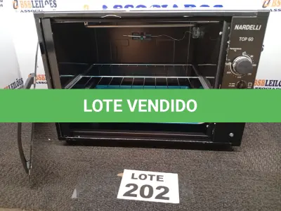 LOTE 202 - 01 - FORNO ELÉTRICO 60 LITROS NARDELLI TOP60 127V PRETO (NO ESTADO, NÃO SABEMOS SE FUNCIONA. LEILÃO NÃO TEM GARANTIA E NEM DEVOLUÇÃO, SUJEITO A POSSÍVEIS AVARIAS VISÍVEIS/OCULTAS E/OU AUSÊNCIA DE COMPONENTES)