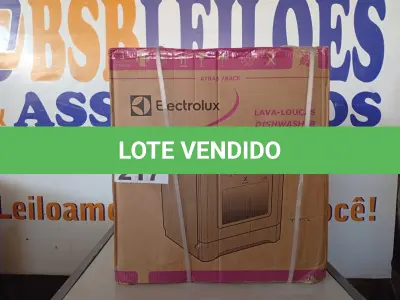 LOTE 217 - 01 - LAVA-LOUÇAS ELECTROLUX 8 SERVIÇOS CINZA (LE08S) 110V (LACRADA) (NO ESTADO, NÃO SABEMOS SE FUNCIONA. LEILÃO NÃO TEM GARANTIA E NEM DEVOLUÇÃO, SUJEITO A POSSÍVEIS AVARIAS VISÍVEIS/OCULTAS E/OU AUSÊNCIA DE COMPONENTES)