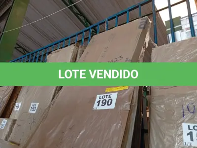 LOTE 190 - 01 - GUARDA ROUPA SIDNEY PLUS 3 PORTAS (NO ESTADO, NÃO SABEMOS SE FUNCIONA. LEILÃO NÃO TEM GARANTIA E NEM DEVOLUÇÃO, SUJEITO A POSSÍVEIS AVARIAS VISÍVEIS/OCULTAS E/OU AUSÊNCIA DE COMPONENTES)