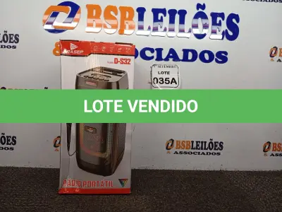 LOTE 035 - 01 RÁDIO PORTÁTIL COM BLUETOOTH 01 MICROFONE É CONTROLE MARCA GRASEP MODELO D-S32 (NOVO) (NO ESTADO) ATENÇÃO! FAZER A VISITAÇÃO ANTES DE ARREMATAR, NÃO SABEMOS SE FUNCIONA. LEILÃO NÃO TEM GARANTIA E NEM DEVOLUÇÃO, SUJEITO A POSSÍVEIS AVARIAS VISÍVEIS/OCULTAS E/OU AUSÊNCIA DE COMPONENTES.