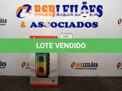 LOTE 055 - 01 RÁDIO PORTÁTIL COM BLUETOOTH MARCA GRASEP MODELO D-3207. (NOVO) (NO ESTADO) ATENÇÃO! FAZER A VISITAÇÃO ANTES DE ARREMATAR, NÃO SABEMOS SE FUNCIONA. LEILÃO NÃO TEM GARANTIA E NEM DEVOLUÇÃO, SUJEITO A POSSÍVEIS AVARIAS VISÍVEIS/OCULTAS E/OU AUSÊNCIA DE COMPONENTES.