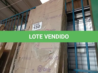 LOTE 150 - 01 - GUARDA ROUPEIRO 3 PORTAS NATURE (NO ESTADO, NÃO SABEMOS SE FUNCIONA. LEILÃO NÃO TEM GARANTIA E NEM DEVOLUÇÃO, SUJEITO A POSSÍVEIS AVARIAS VISÍVEIS/OCULTAS E/OU AUSÊNCIA DE COMPONENTES)