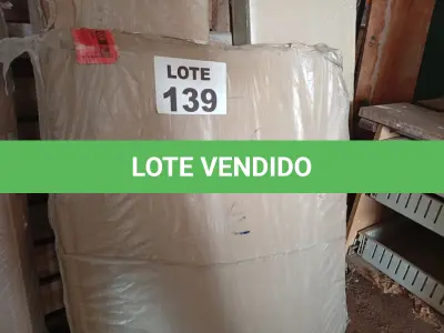 LOTE 139 - 01 - PAINEL PARA TV ATÉ 42 POLEGADAS 2 NICHOS NAVI MÓVEIS BECHARA (NO ESTADO, NÃO SABEMOS SE FUNCIONA. LEILÃO NÃO TEM GARANTIA E NEM DEVOLUÇÃO, SUJEITO A POSSÍVEIS AVARIAS VISÍVEIS/OCULTAS E/OU AUSÊNCIA DE COMPONENTES)