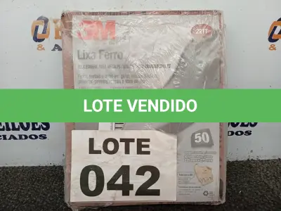 LOTE 042 - 50 - FOLHAS LIXA FERRO 221T GRÃO P100 225X275MM (NO ESTADO, NÃO SABEMOS SE FUNCIONA. LEILÃO NÃO TEM GARANTIA E NEM DEVOLUÇÃO, SUJEITO A POSSÍVEIS AVARIAS VISÍVEIS/OCULTAS E/OU AUSÊNCIA DE COMPONENTES)