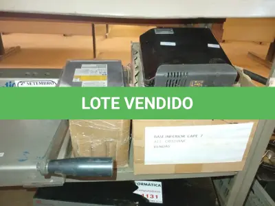 LOTE 182 - 01 TABELA PARA ENCADERNAR E DIVERSOS HDS. (NO ESTADO) ATENÇÃO! FAZER A VISITAÇÃO ANTES DE ARREMATAR, NÃO SABEMOS SE FUNCIONA. LEILÃO NÃO TEM GARANTIA E NEM DEVOLUÇÃO, SUJEITO A POSSÍVEIS AVARIAS VISÍVEIS/OCULTAS E/OU AUSÊNCIA DE COMPONENTES.