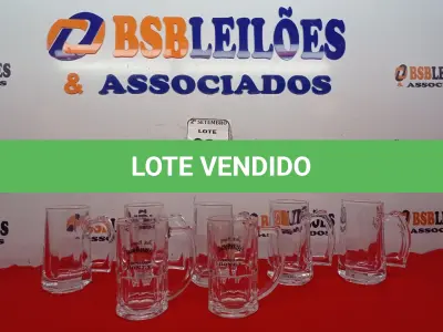 LOTE 029 - 07 CANECAS DE VIDRO. (NO ESTADO) ATENÇÃO! FAZER A VISITAÇÃO ANTES DE ARREMATAR, NÃO SABEMOS SE FUNCIONA. LEILÃO NÃO TEM GARANTIA E NEM DEVOLUÇÃO, SUJEITO A POSSÍVEIS AVARIAS VISÍVEIS/OCULTAS E/OU AUSÊNCIA DE COMPONENTES.