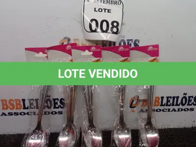 LOTE 008 - 05 KITS DE COLHERES COM 06 PEÇAS CADA. (NO ESTADO) ATENÇÃO! FAZER A VISITAÇÃO ANTES DE ARREMATAR, NÃO SABEMOS SE FUNCIONA. LEILÃO NÃO TEM GARANTIA E NEM DEVOLUÇÃO, SUJEITO A POSSÍVEIS AVARIAS VISÍVEIS/OCULTAS E/OU AUSÊNCIA DE COMPONENTES.