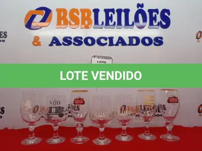 LOTE 022 - 07 COPOS DIVERSOS. (NO ESTADO) ATENÇÃO! FAZER A VISITAÇÃO ANTES DE ARREMATAR, NÃO SABEMOS SE FUNCIONA. LEILÃO NÃO TEM GARANTIA E NEM DEVOLUÇÃO, SUJEITO A POSSÍVEIS AVARIAS VISÍVEIS/OCULTAS E/OU AUSÊNCIA DE COMPONENTES.