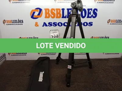 LOTE 160 - 01 TRIPÉ DE CÂMERA MARCA LUCACELL LCT-3016. (NO ESTADO) ATENÇÃO! FAZER A VISITAÇÃO ANTES DE ARREMATAR, NÃO SABEMOS SE FUNCIONA. LEILÃO NÃO TEM GARANTIA E NEM DEVOLUÇÃO, SUJEITO A POSSÍVEIS AVARIAS VISÍVEIS/OCULTAS E/OU AUSÊNCIA DE COMPONENTES.