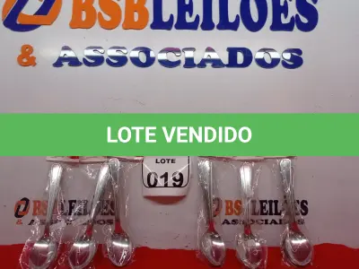 LOTE 019 - 06 KITS DE COLHERES COM 06 PEÇAS CADA. (NO ESTADO) ATENÇÃO! FAZER A VISITAÇÃO ANTES DE ARREMATAR, NÃO SABEMOS SE FUNCIONA. LEILÃO NÃO TEM GARANTIA E NEM DEVOLUÇÃO, SUJEITO A POSSÍVEIS AVARIAS VISÍVEIS/OCULTAS E/OU AUSÊNCIA DE COMPONENTES.