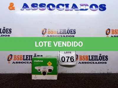 LOTE 076 - 01 CAMERA IP DOME. (NO ESTADO) ATENÇÃO! FAZER A VISITAÇÃO ANTES DE ARREMATAR, NÃO SABEMOS SE FUNCIONA. LEILÃO NÃO TEM GARANTIA E NEM DEVOLUÇÃO, SUJEITO A POSSÍVEIS AVARIAS VISÍVEIS/OCULTAS E/OU AUSÊNCIA DE COMPONENTES.