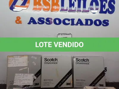 LOTE 005 - 05 FITAS PARA GRAVADOR DE ROLO. (NO ESTADO) ATENÇÃO! FAZER A VISITAÇÃO ANTES DE ARREMATAR, NÃO SABEMOS SE FUNCIONA. LEILÃO NÃO TEM GARANTIA E NEM DEVOLUÇÃO, SUJEITO A POSSÍVEIS AVARIAS VISÍVEIS/OCULTAS E/OU AUSÊNCIA DE COMPONENTES.