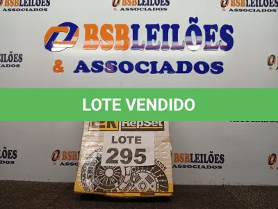 LOTE 295 - 01 - KIT EMBREAGEM - LUK - 618 2263 09 (NO ESTADO, NÃO SABEMOS SE FUNCIONA. LEILÃO NÃO TEM GARANTIA E NEM DEVOLUÇÃO, SUJEITO A POSSÍVEIS AVARIAS VISÍVEIS/OCULTAS E/OU AUSÊNCIA DE COMPONENTES)