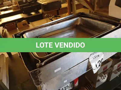 LOTE 120 - 05 FORMAS DE ALUMÍNIO TAMANHOS DIVERSOS. (NO ESTADO) ATENÇÃO! FAZER A VISITAÇÃO ANTES DE ARREMATAR, NÃO SABEMOS SE FUNCIONA. LEILÃO NÃO TEM GARANTIA E NEM DEVOLUÇÃO, SUJEITO A POSSÍVEIS AVARIAS VISÍVEIS/OCULTAS E/OU AUSÊNCIA DE COMPONENTES.