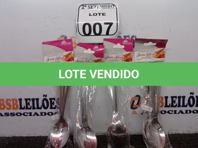 LOTE 007 - 05 KITS DE COLHERES COM 06 PEÇAS CADA. (NO ESTADO) ATENÇÃO! FAZER A VISITAÇÃO ANTES DE ARREMATAR, NÃO SABEMOS SE FUNCIONA. LEILÃO NÃO TEM GARANTIA E NEM DEVOLUÇÃO, SUJEITO A POSSÍVEIS AVARIAS VISÍVEIS/OCULTAS E/OU AUSÊNCIA DE COMPONENTES.