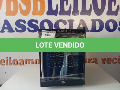 LOTE 105 - 01 CLIMATIZADOR PARA VINHOS MARCA DURABRAND 220V MODELO SC12A.  (NO ESTADO) ATENÇÃO! FAZER A VISITAÇÃO ANTES DE ARREMATAR, NÃO SABEMOS SE FUNCIONA. LEILÃO NÃO TEM GARANTIA E NEM DEVOLUÇÃO, SUJEITO A POSSÍVEIS AVARIAS VISÍVEIS/OCULTAS E/OU AUSÊNCIA DE COMPONENTES.