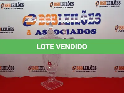 LOTE 032 - 01 SUQUEIRA DE VIDRO 05 LITROS. (NO ESTADO) ATENÇÃO! FAZER A VISITAÇÃO ANTES DE ARREMATAR, NÃO SABEMOS SE FUNCIONA. LEILÃO NÃO TEM GARANTIA E NEM DEVOLUÇÃO, SUJEITO A POSSÍVEIS AVARIAS VISÍVEIS/OCULTAS E/OU AUSÊNCIA DE COMPONENTES.