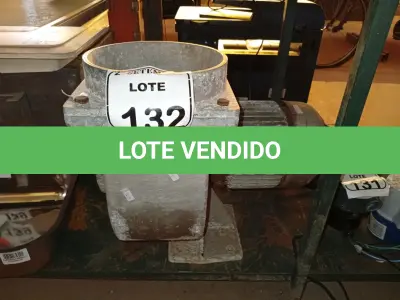 LOTE 132 - 01 CENTRIFUGA BLOWER COM MOTOR ELÉTRICO. (NO ESTADO) ATENÇÃO! FAZER A VISITAÇÃO ANTES DE ARREMATAR, NÃO SABEMOS SE FUNCIONA. LEILÃO NÃO TEM GARANTIA E NEM DEVOLUÇÃO, SUJEITO A POSSÍVEIS AVARIAS VISÍVEIS/OCULTAS E/OU AUSÊNCIA DE COMPONENTES.